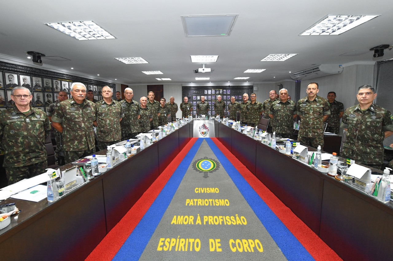 Brazilian Army High Command meets at Fort Caxias