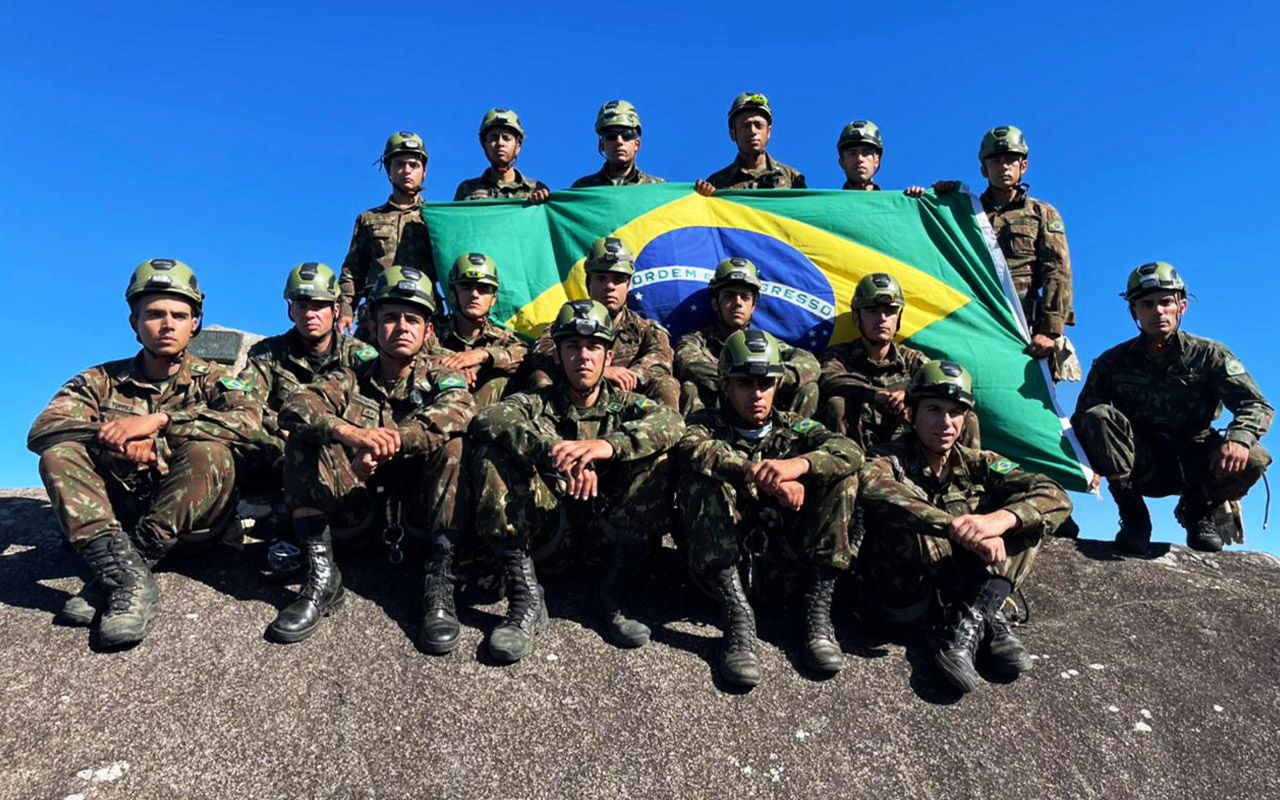 Brazilian Military concludes Advanced Mountaineering Course