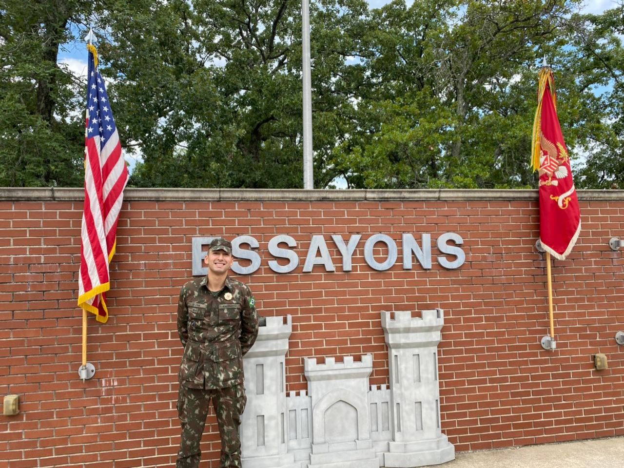 Brazilian Army officer concludes engineering leadership course in the USA