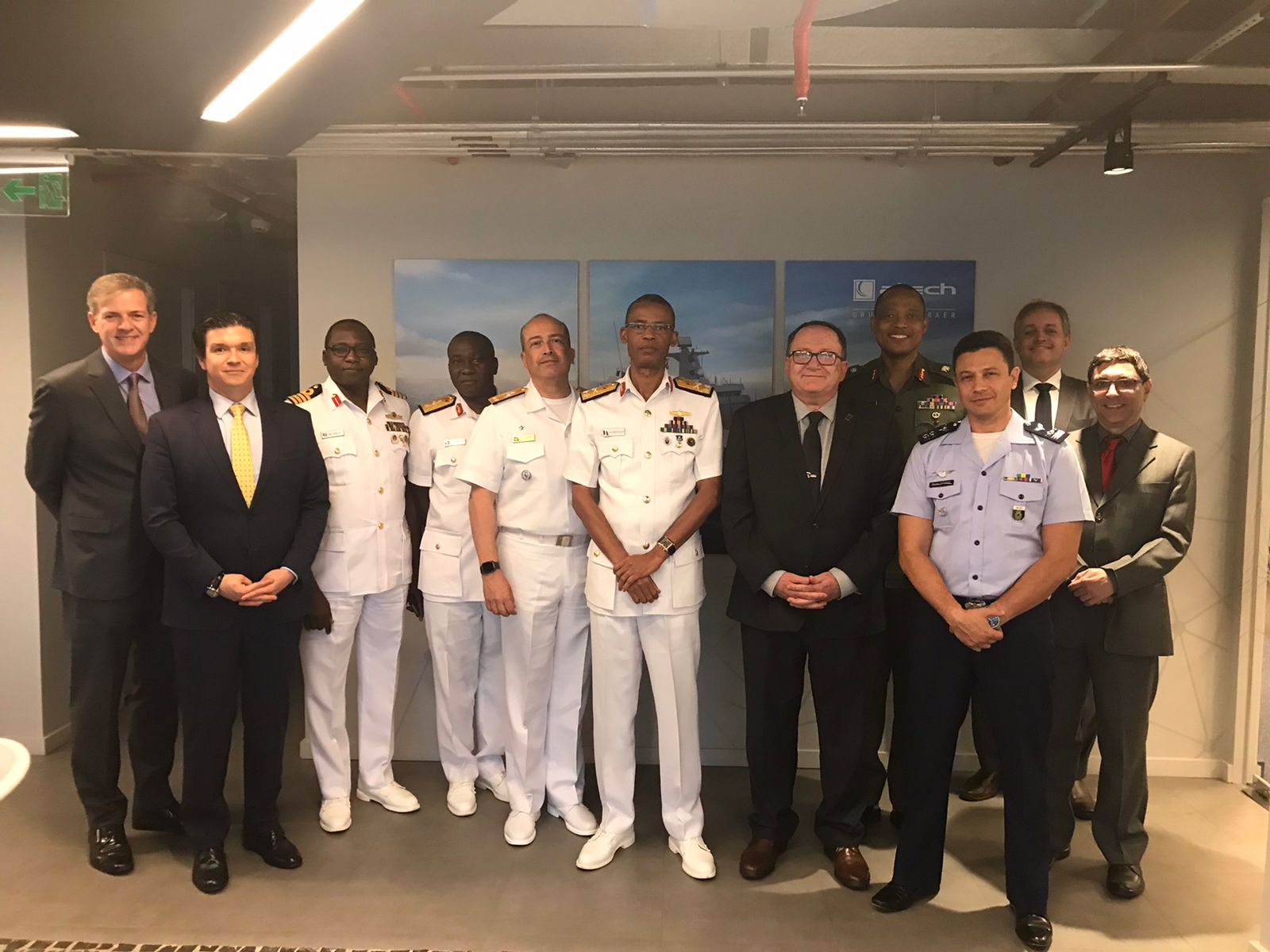 Atech receives a delegation from Nigeria and the Brazilian Ministry of Defense in Rio de Janeiro