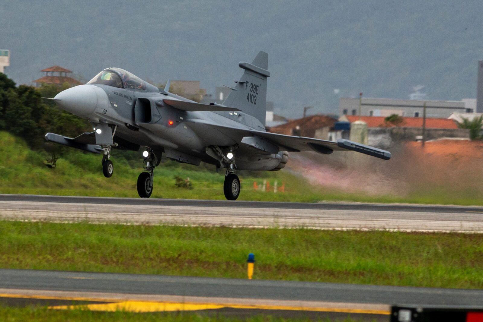 Two more Gripen E fighter jets arrive in Brazil for the Brazilian Air Force
