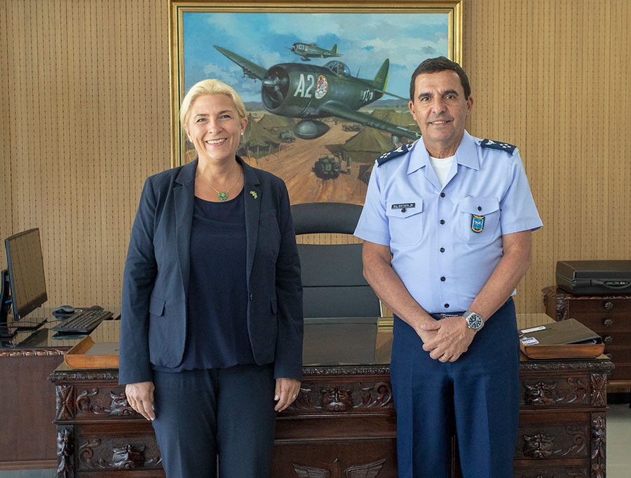 Brazilian Air Force Commander receives Swedish Ambassador