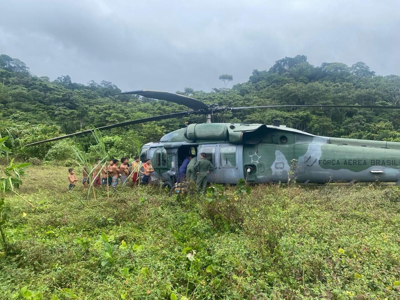 FAB aircraft performs Aeromedical Evacuation on Yanomami land