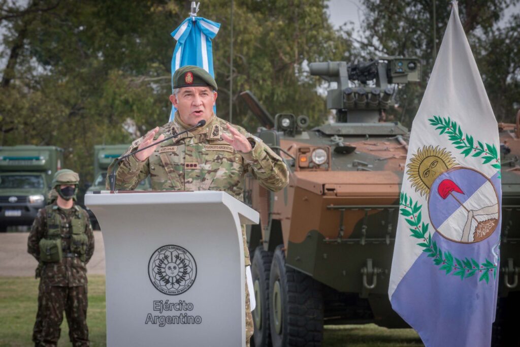 Argentina and Brazil sign a letter of intent to move forward with the incorporation of 156 "Guarani 6×6" Fighting Vehicles for the Argentine Army
