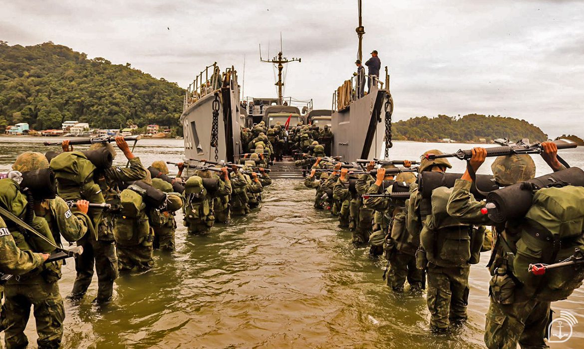 For the first time, women will be able to apply for the vacancies for Marine Soldier in the Brazilian Navy