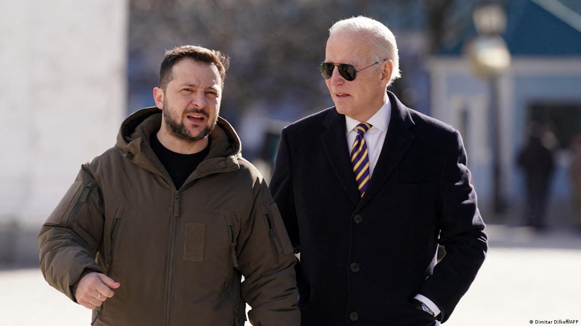 Biden visits Kiev