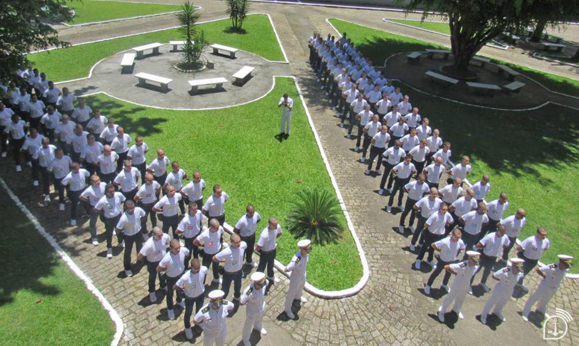 Brazilian Navy's Naval College welcomes women students for the first time