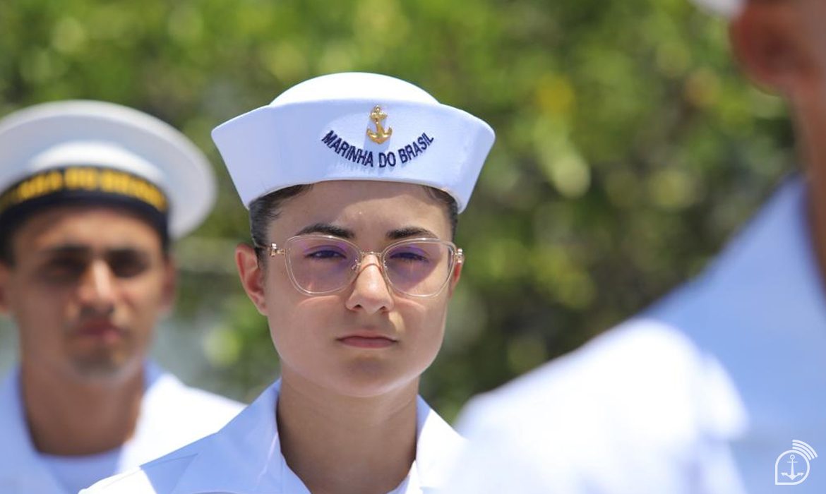 From Sailor to Admiral: the presence of women in the Brazilian Navy