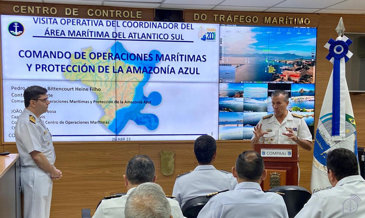Coordinator of the South Atlantic Maritime Area makes official visit to the Brazilian Navy