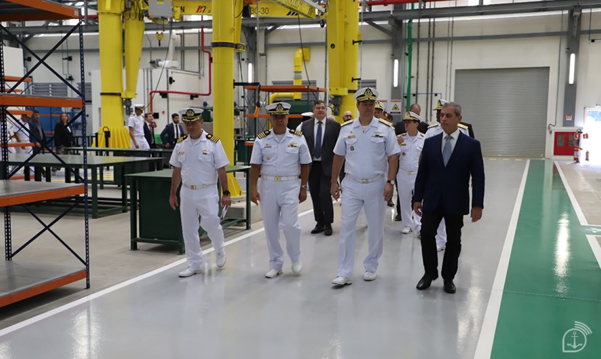 Submarine Maintenance Yard is handed over to the Brazilian Navy Material Sector