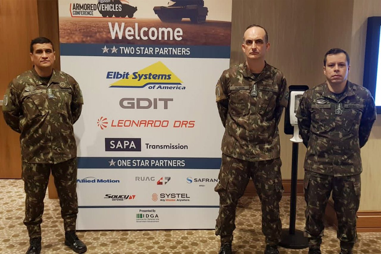 The Brazilian Army's Strategic Program Armored Forces participates in the International Armored Vehicles Conference in the USA