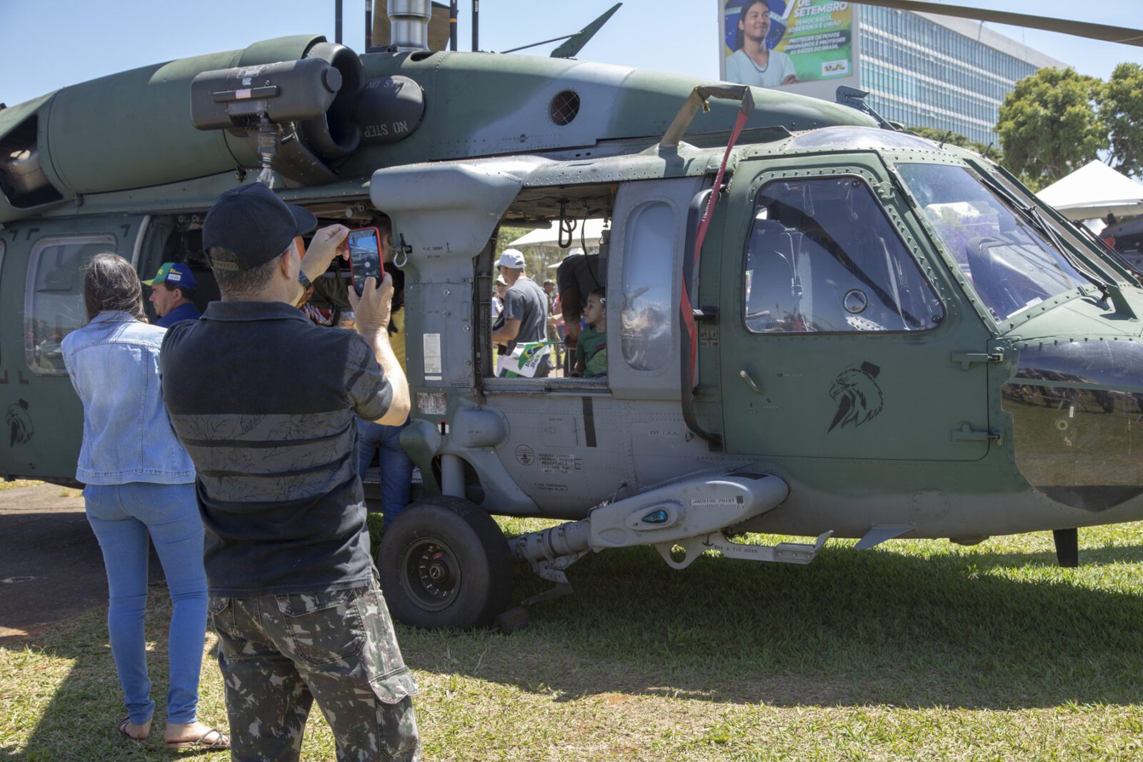 FAB presents several attractions at the Armed Forces Expo in Brasilia