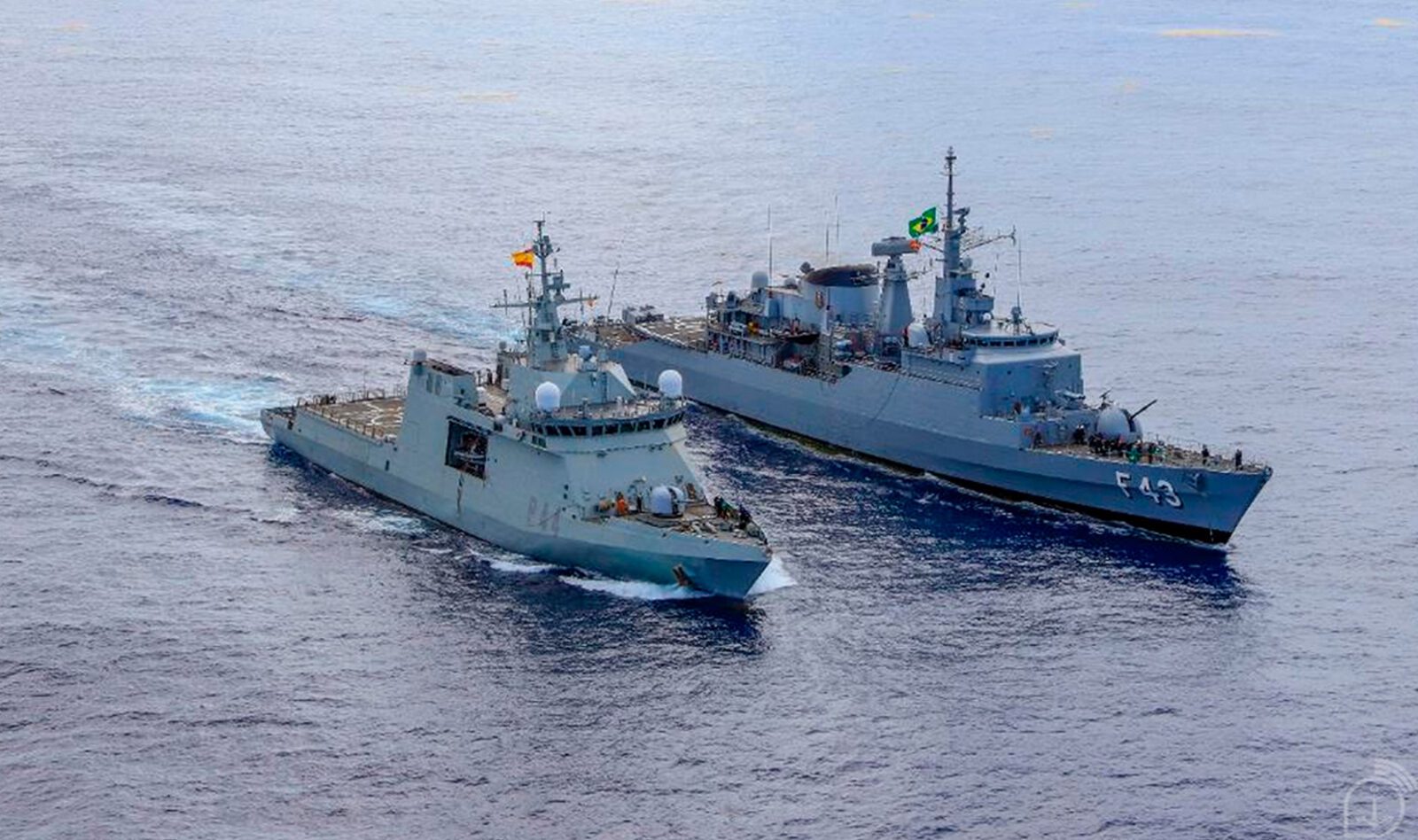 Frigate "Liberal" conducts exercises with the Spanish Navy in the Gulf of Guinea