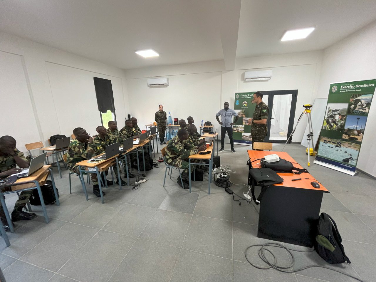 Brazilian Military Engineering Cooperation Mission supports the Senegalese Army
