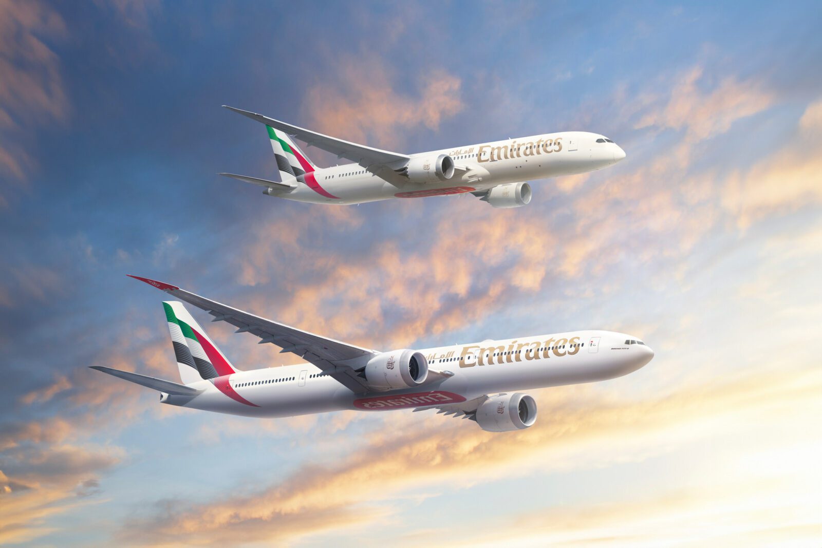Emirates Orders Nearly 100 More Boeing Widebody Airplanes