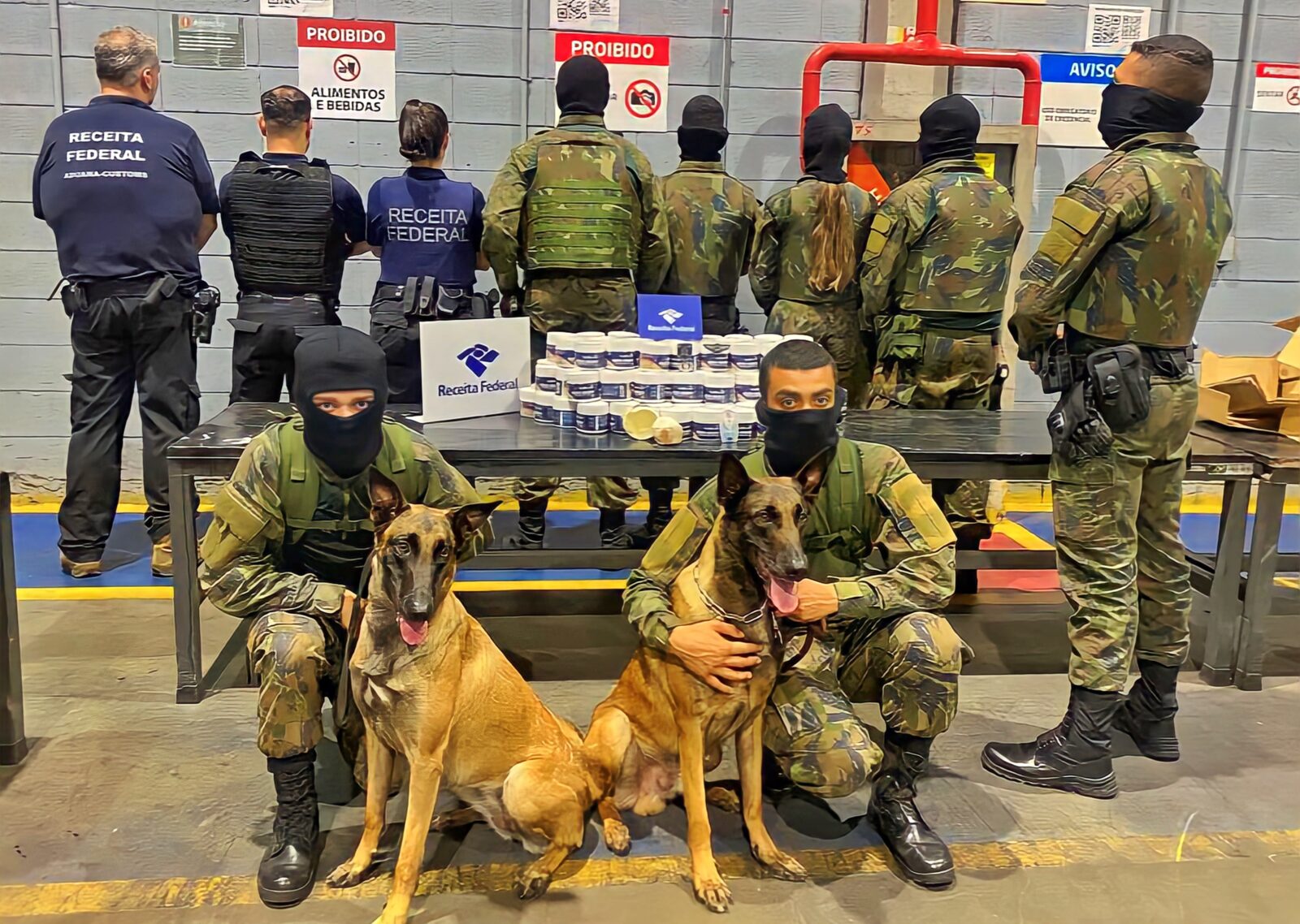 Operation Air Bridge seizes 35 kg of illegal goods at Guarulhos Airport and 1.5 kg at Galeão Airport