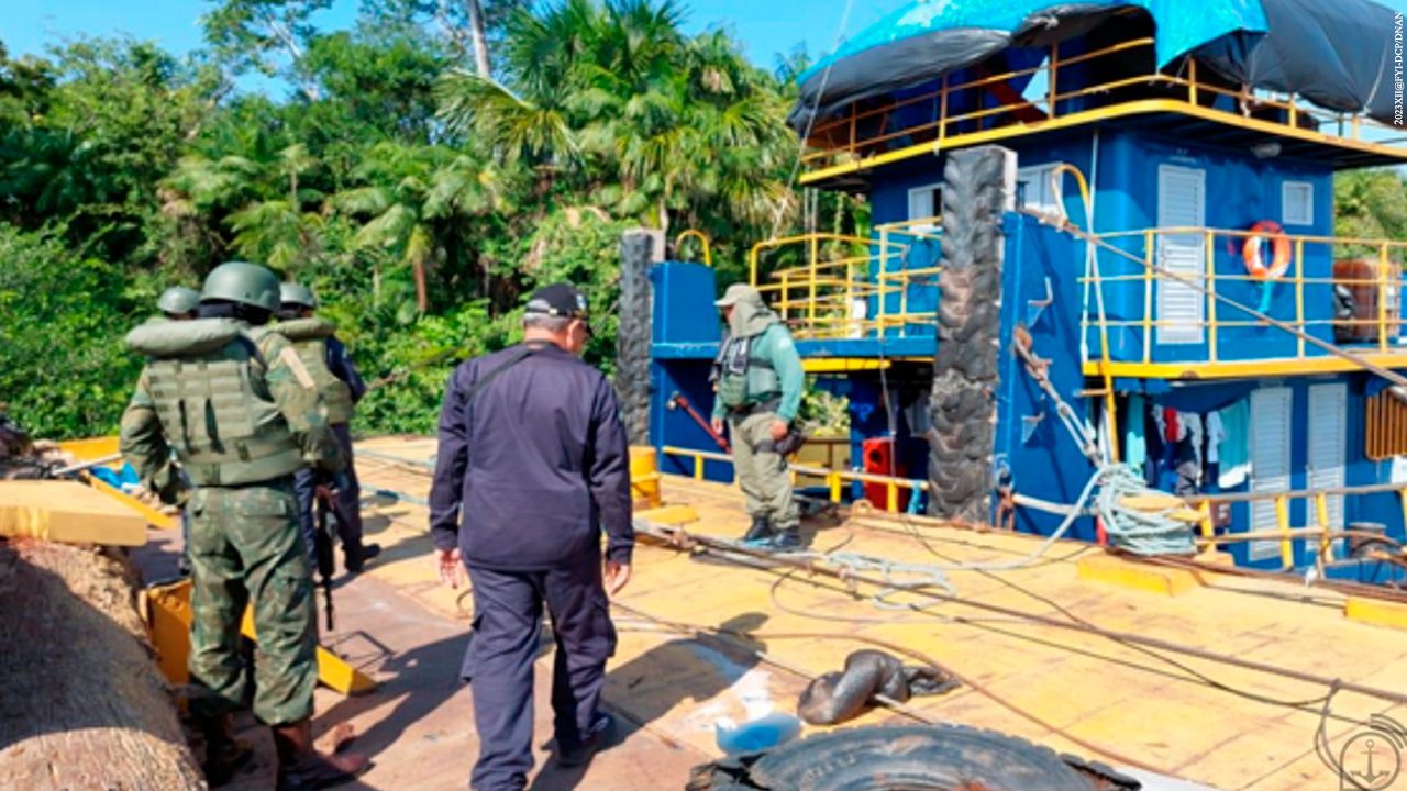 Brazilian Navy troops curb environmental and cross-border crimes in the northern region