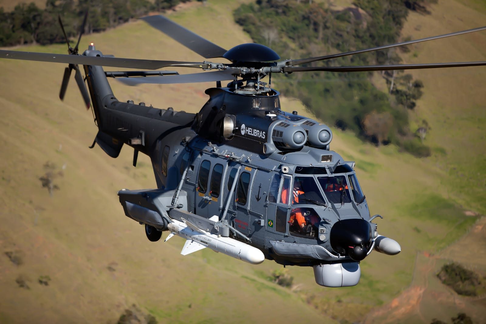 FAB signs contract for logistical support of the Armed Forces' H225M aircraft