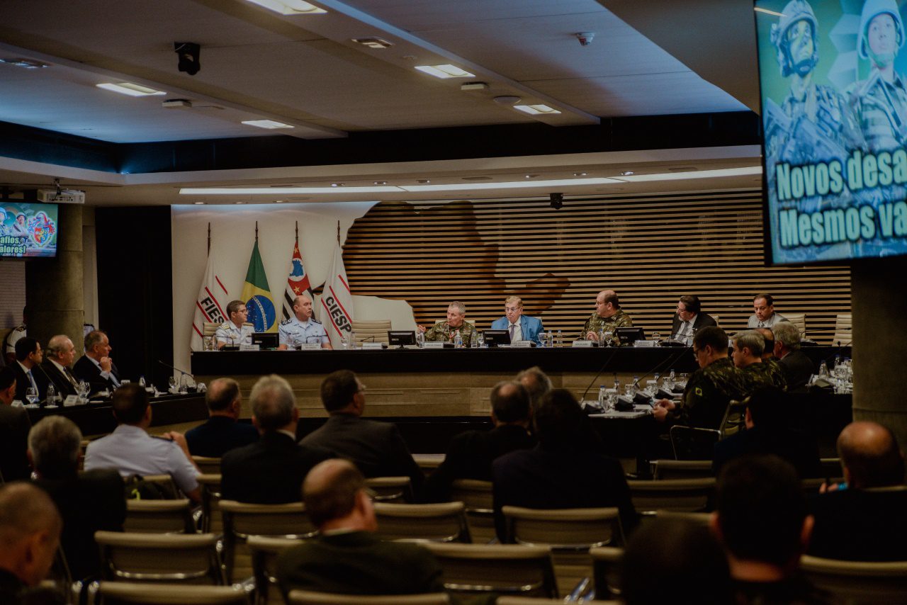 Commander talks about the Brazilian Army in the current scenario at the São Paulo Federation of Industries