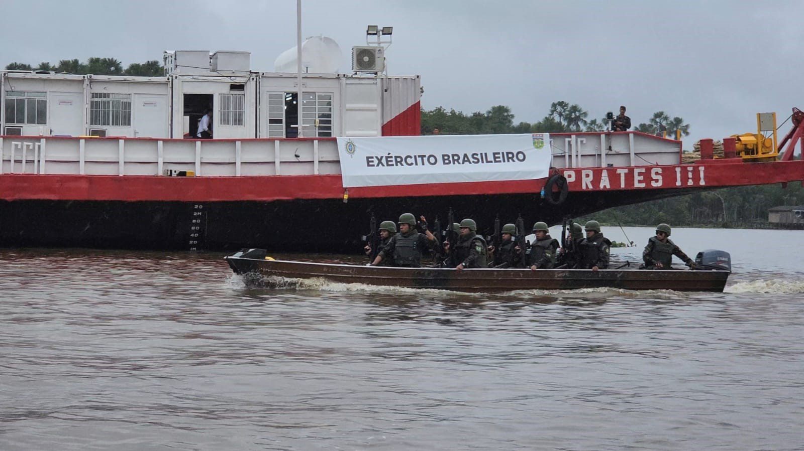 Brazilian army contributes to the expansion of fiber optics in the Amazon