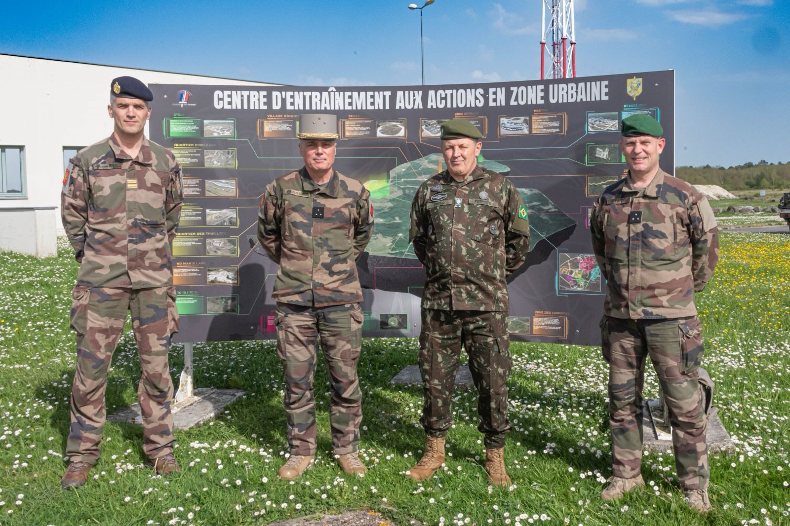 Brazilian army commander visited France and Poland