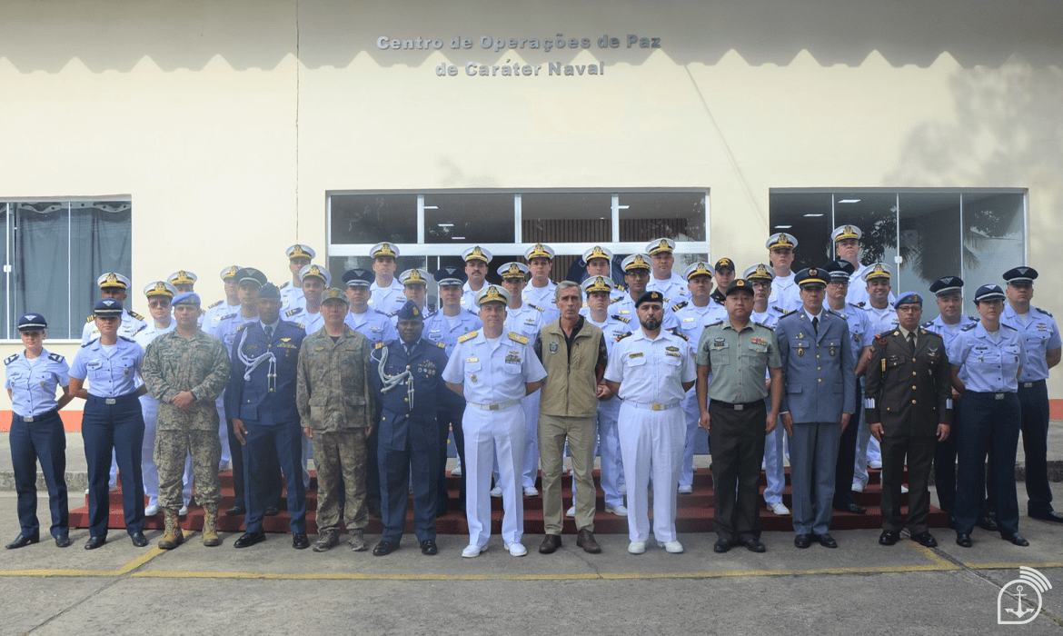 Brazilian Navy trains officers for UN missions