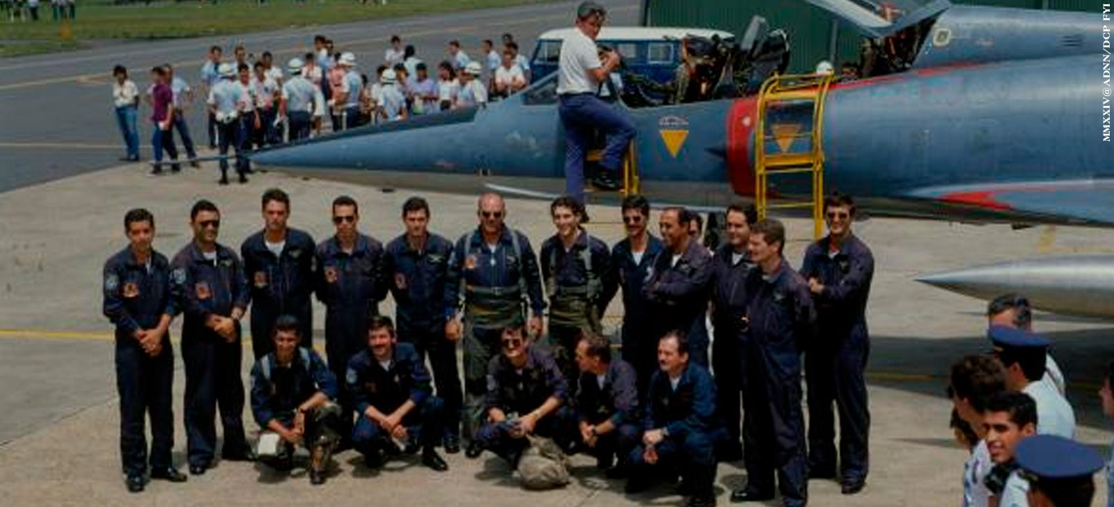 Brazilian Air Force honors Ayrton Senna